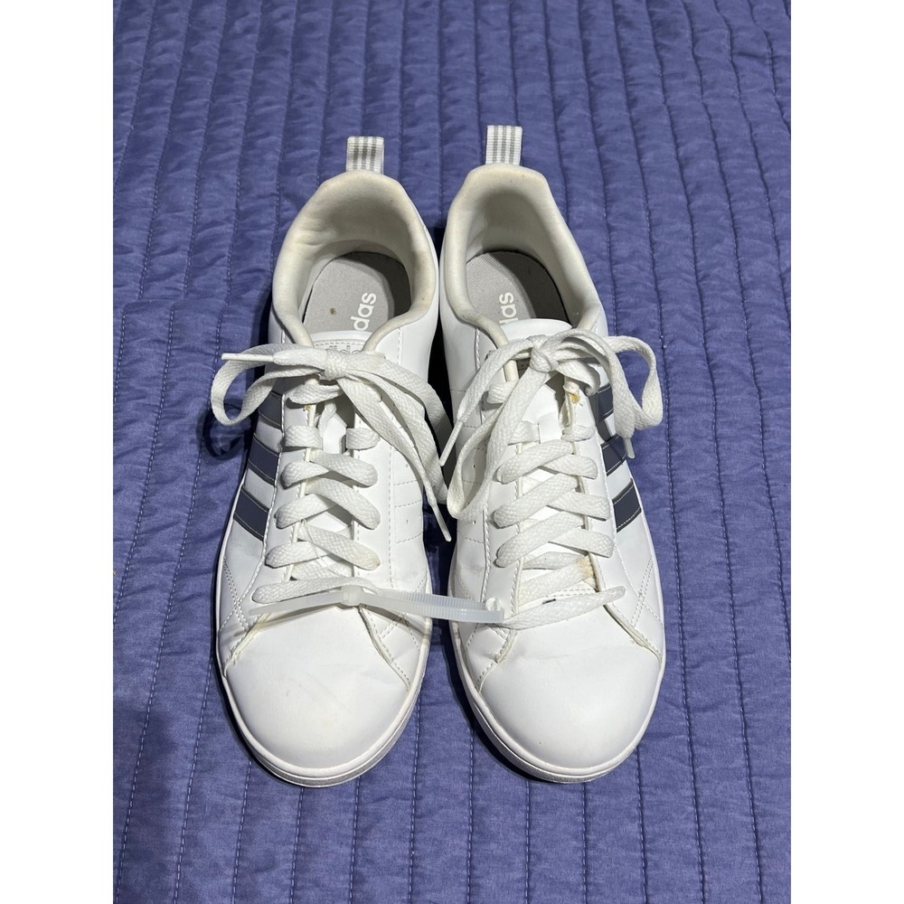 Adidas white trainers #sneakers #adidas - Picture 2 of 9